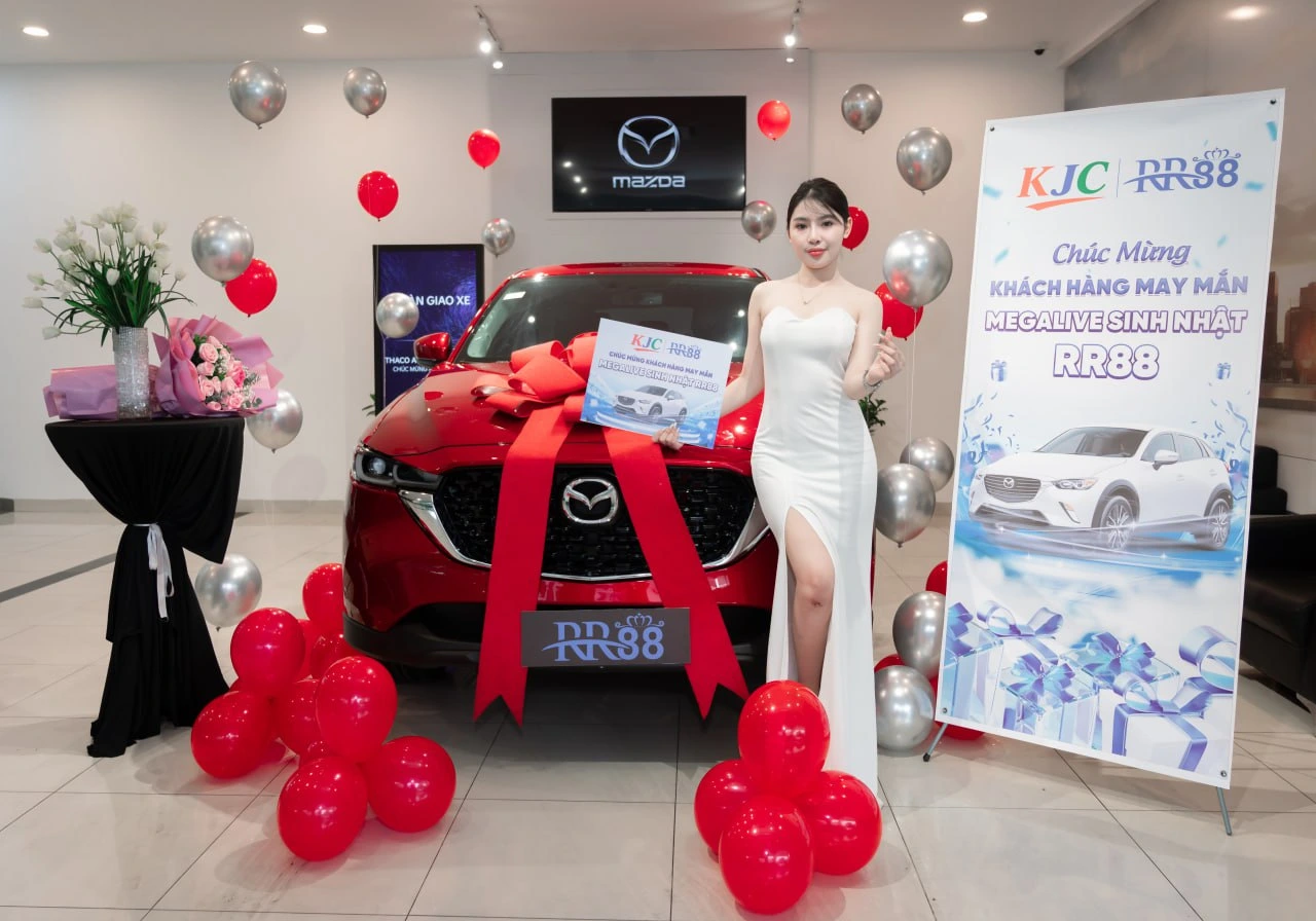 Hình ảnh lễ bàn giao xe Mazda Cx5 7