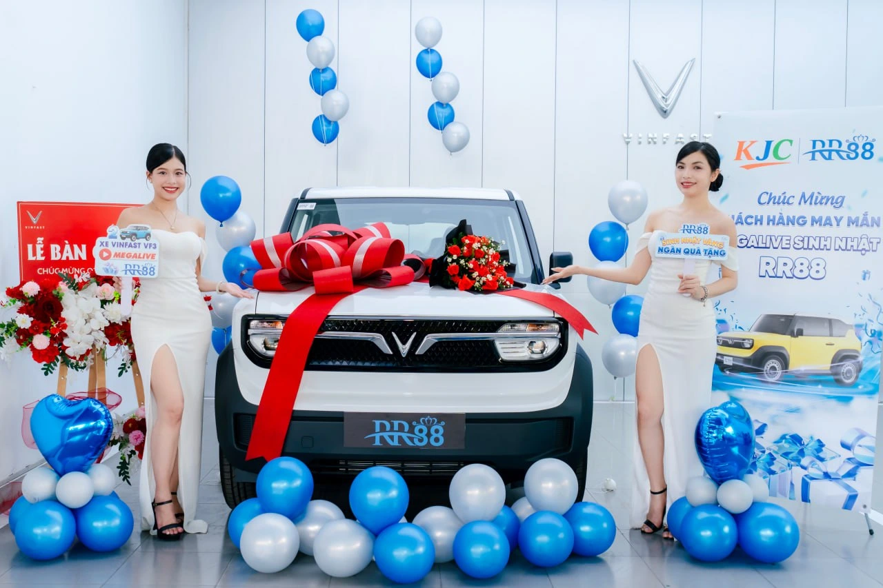 lễn bàn giao xe vinfast vf3 megalive RR88 3