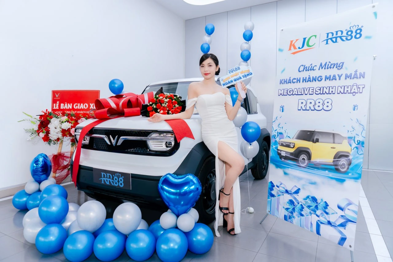 lễn bàn giao xe vinfast vf3 megalive RR88 5