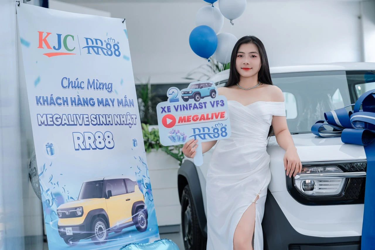Chiếc xe vinfast vf3 phần quà megalive đã sinh nhật rr88 6